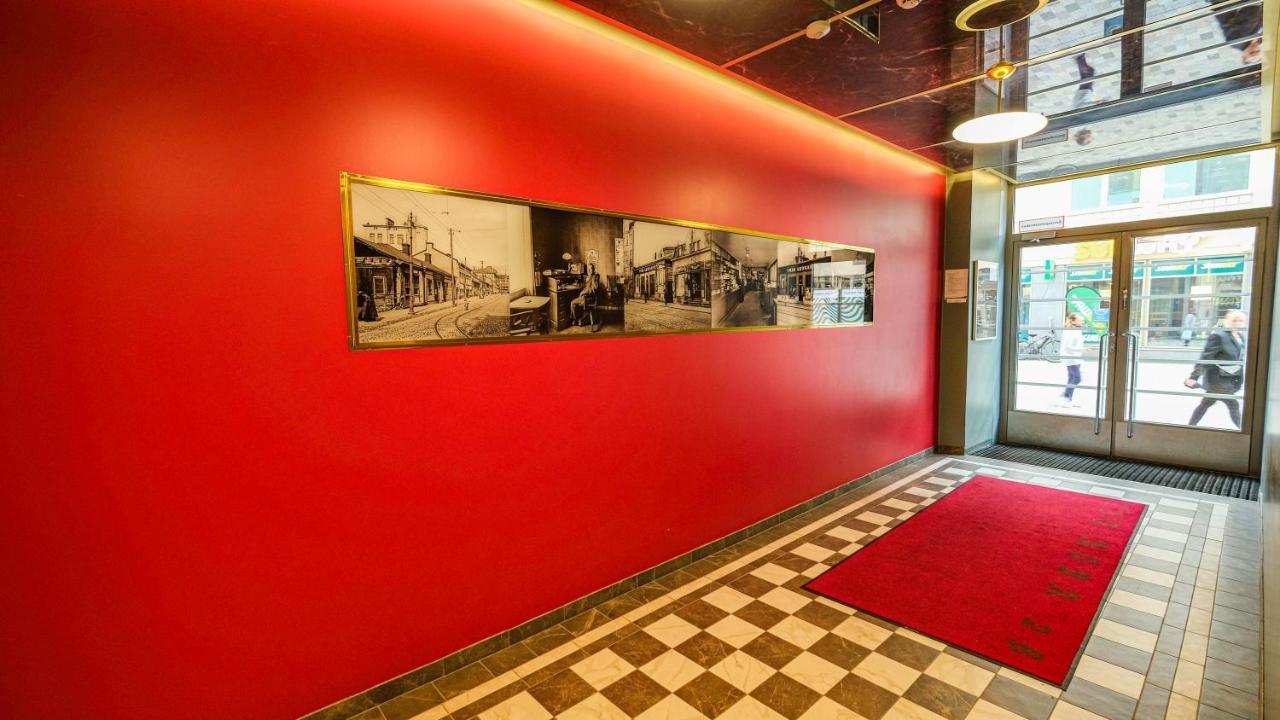 Nice Studio Apartment On A Pedestrian Street เฮลซิงกิ ภายนอก รูปภาพ