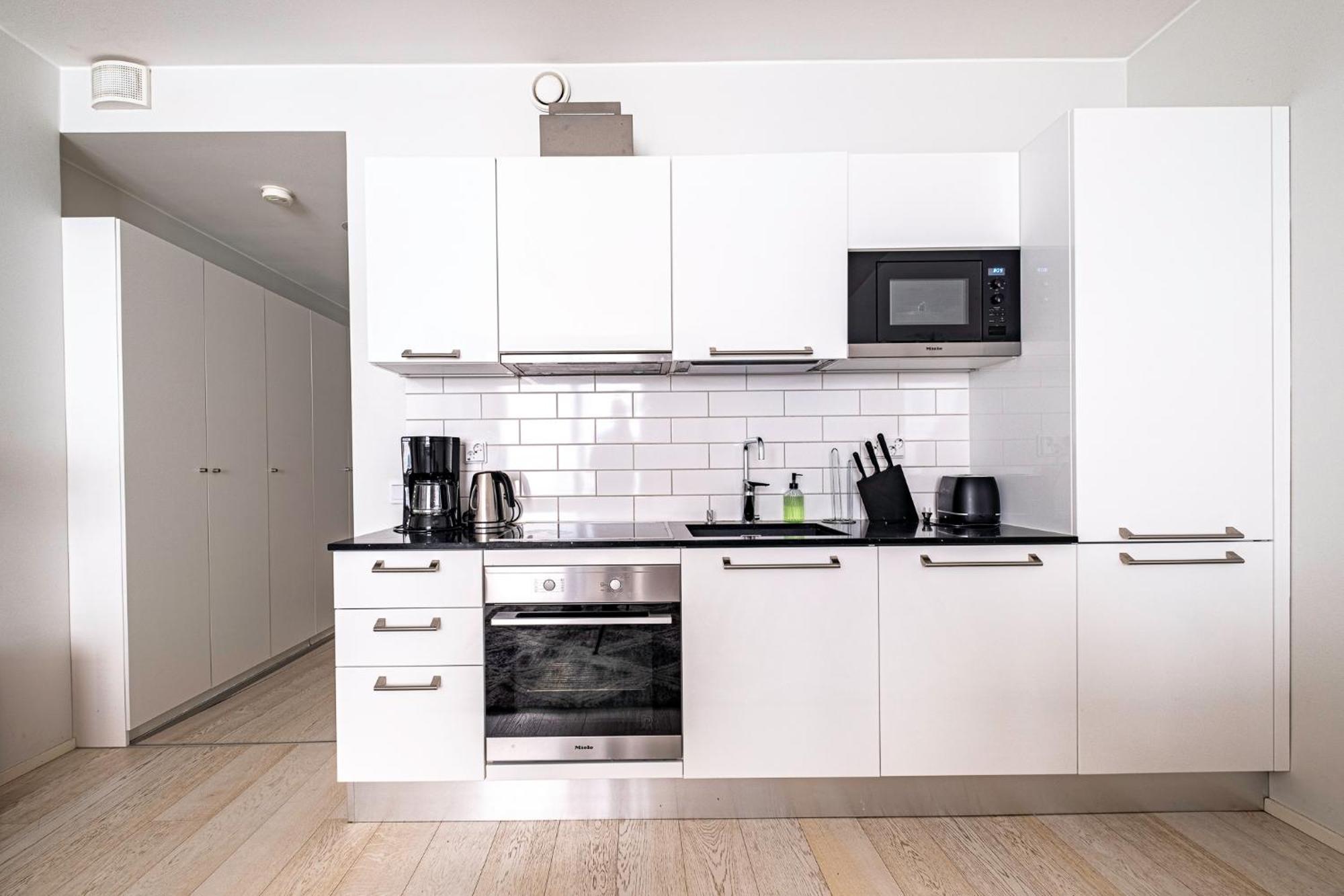 Nice Studio Apartment On A Pedestrian Street เฮลซิงกิ ภายนอก รูปภาพ